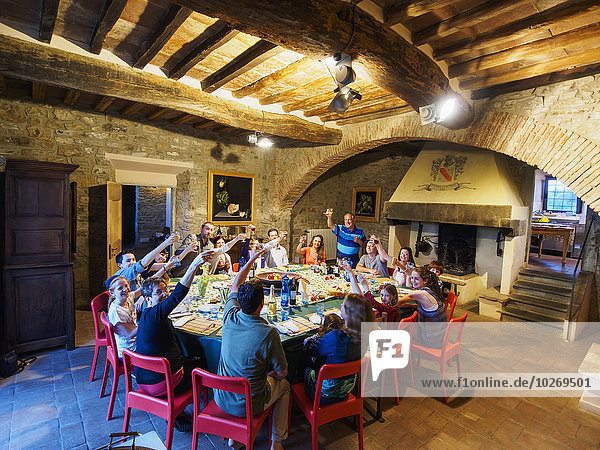 Abendessen Urlaub Fest festlich Produktion Vertrauen Toastbrot Toskana Florenz Italienisch Italien Villa