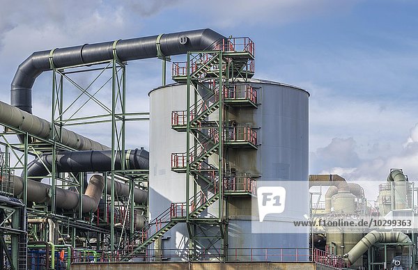Industrieanlage  Kupferherstellung  Aurubis AG  Hamburg  Deutschland  Europa