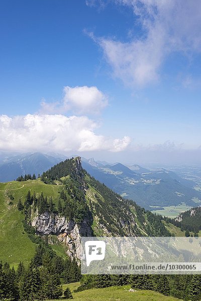 Zwölferspitz bei Marquartstein  Chiemgauer Alpen  Chiemgau  Oberbayern  Bayern  Deutschland  Europa