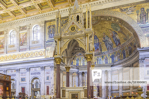 Basilica Sankt Paul vor den Mauern,  Papale San Paolo fuori le Mura,  Innenraum,  Rom,  Latium,  Italien,  Europa