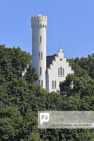 Schlösschen Lichtenstein oder Schloss von Lietzow  Honau  Mecklenburg-Vorpommern  Deutschland  Europa