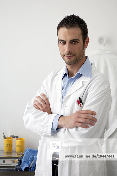 Porträt eines männlichen Arztes