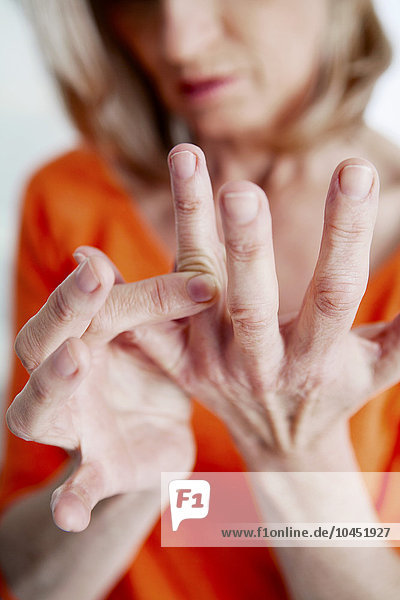 Schmerz Menschliche Hand Menschliche Hände Mensch Senior Senioren