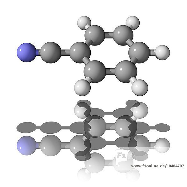 Benzonitril  Molekülmodell. Diese giftige Verbindung wird als Lösungsmittel für Kunstharze verwendet. Die Atome werden als Kugeln dargestellt und sind farblich gekennzeichnet: Kohlenstoff (grau)  Wasserstoff (weiß) und Stickstoff (blau). Benzonitril-Molekül