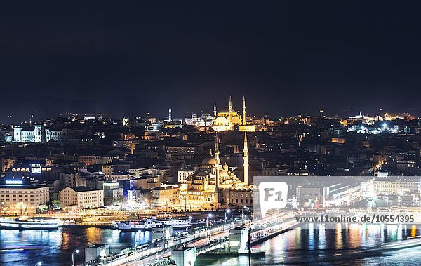 Bosporus Asien Galatabrücke Goldenes Horn Istanbul Moschee Neue Moschee Türkei