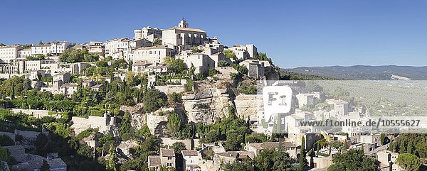 Altstadt mit Renaissanceschloss  Gordes  Provence  Provence-Alpes-Cote d'Azur  Südfrankreich  Frankreich  Europa