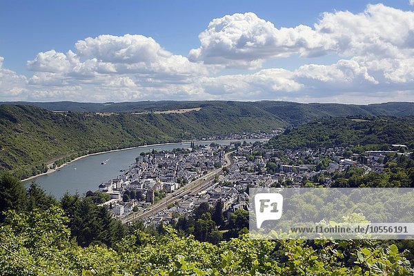 Blick auf Boppard  Oberes Mittelrheintal  Rheinland-Pfalz  Deutschland  Europa