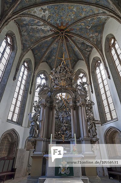 Altarraum der Dreifaltigkeitskirche  gotischer Chor und barocker Hochaltar von Caspar Gottlob von Rodewitz  Görlitz  Oberlausitz  Sachsen  Deutschland  Europa