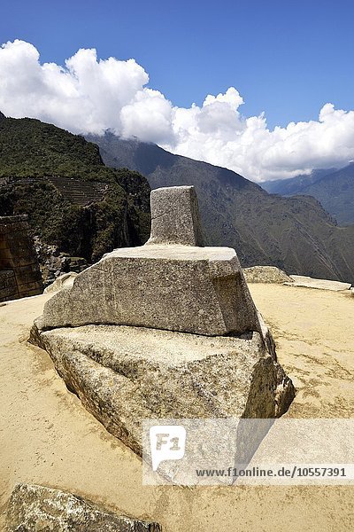 Intihuatana  Sonnenuhr  Ruinenstadt  Inkastadt Machu Picchu  UNESCO-Weltkulturerbe  Urubambatal  Provinz Cusco  Peru  Südamerika
