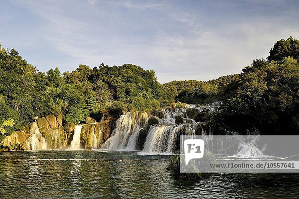 Wasserfall Skradinski Buk  Nationalpark Krka  Region Sibenik-Knin  Dalmatien  Kroatien  Europa