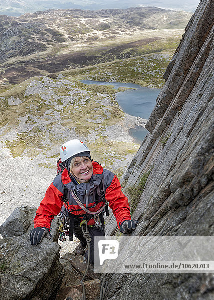 UK  Wales  Cadair Idris  Table Direct  Cyfrwy Arete  woman rock climbing