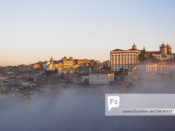 Portugal  Douro  View of Porto in early morning light  clouds