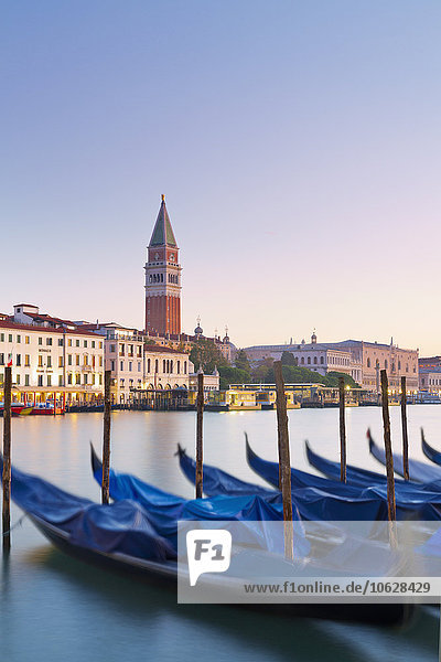 Italien  Venedig  Blick von Dorsoduro auf San Marco und den Turm
