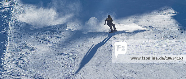 Deutschland Tegelberg Snowboarder