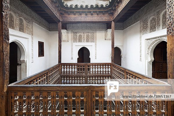 Hausflur im Obergeschoss  Medersa Ben Youssef  Marrakesch  Marokko  Afrika