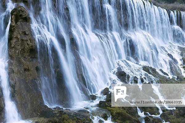 Wasserfälle von Nuorilang  Jiuzhaigou-Nationalpark  Provinz Sichuan  China  Asien