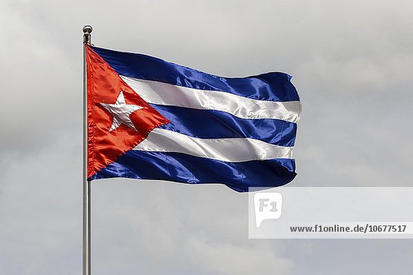 Kubanische Flagge,  Kuba Fahne weht im Wind,  Kuba,  Nordamerika