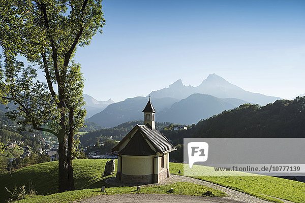 Kapelle am Lockstein,  hinten Watzmann,  Berchtesgaden,  Berchtesgadener Land,  Oberbayern,  Bayern,  Deutschland,  Europa
