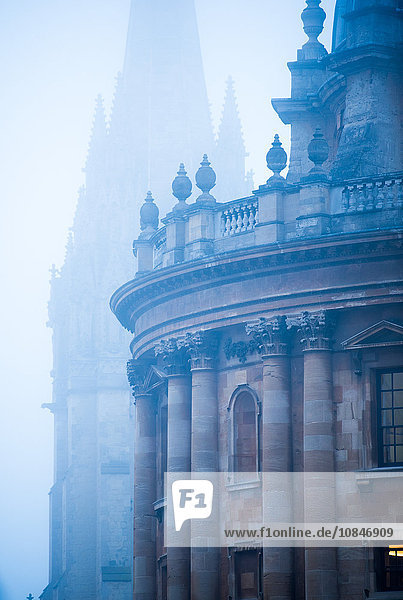 Radcliffe Camera and St. Mary's Church in the mist  Oxford  Oxfordshire  England  United Kingdom  Europe