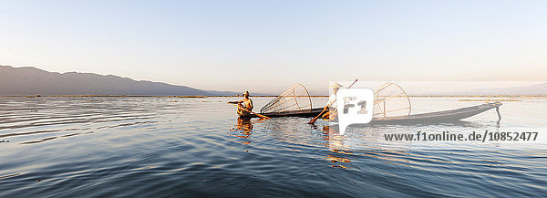 Traditional fisherman on Inle lake  Shan State  Myanmar (Burma)  Asia