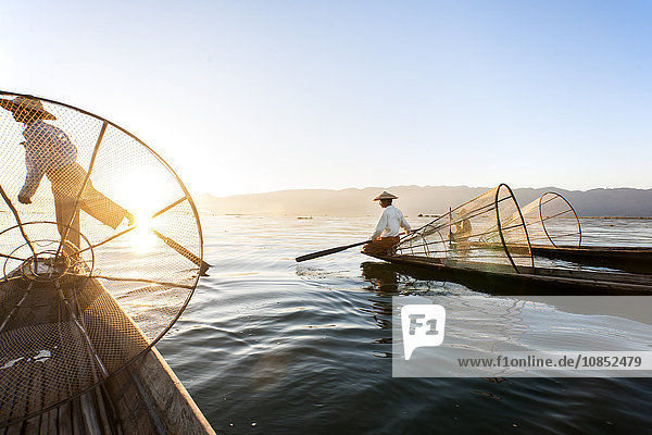 Traditional fisherman on Inle lake  Shan State  Myanmar (Burma)  Asia