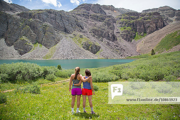 Women enjoying view  Cathedral Lake  Aspen  Colorado