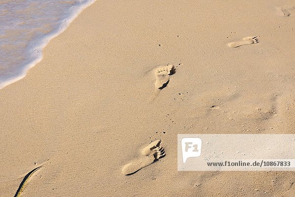 Fussspuren am Seven Mile Beach Negril Jamaika