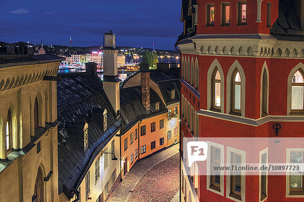 Schweden  Stockholm  Sodermalm  Pryssgrand  Blick auf die leere Straße