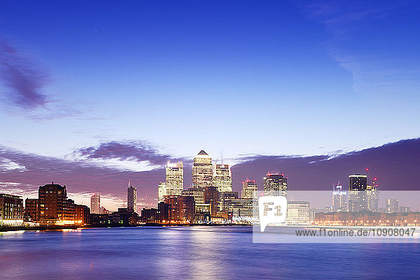 UK  London  skyline with Canary Wharf skyscrapers at dawn