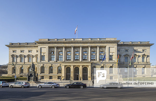 Deutschland  Berlin  Blick auf den Preußischen Landtag