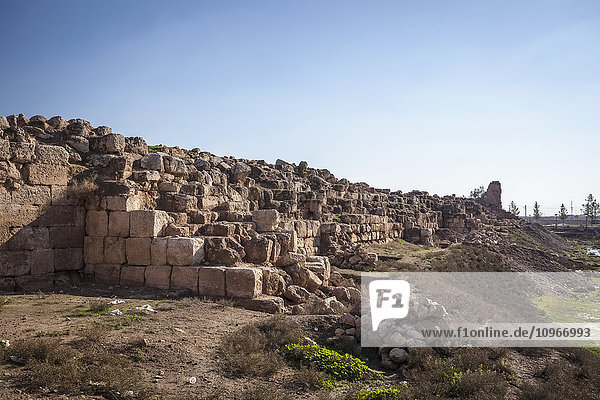 Stadtmauern der antiken Stadt Harran; Harran  Türkei'.