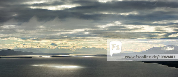 Naknek Lake  der größte See im Katmai National Park; Alaska  Vereinigte Staaten von Amerika'.