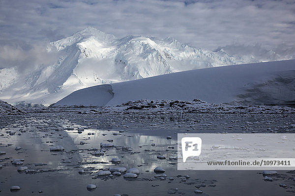 Berge um Port Lockroy  Antarktische Halbinsel; Antarktis'.