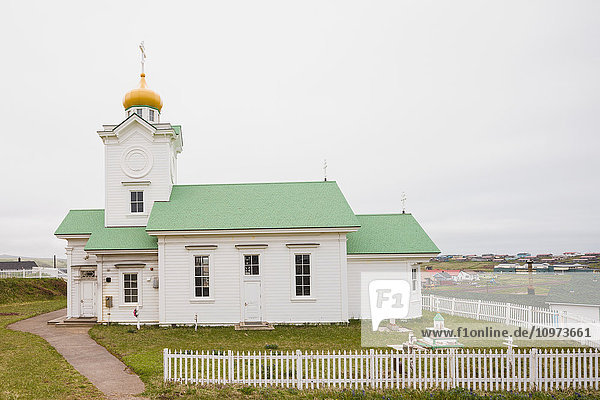 Die russisch-orthodoxe Kirche in St. Paul  St. Paul Island  Südwest-Alaska  USA  Sommer