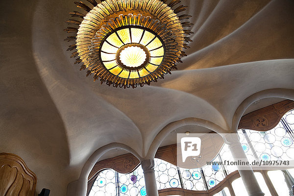 Innenraum der Casa Batilo  Antoni Gaudi; Barcelona  Katalonien  Spanien'.