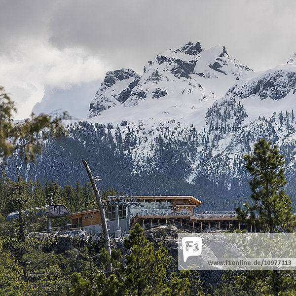 'Lookout and building for Sea to Sky Gondola over Coast Mountains; Squamish  British Columbia  Canada'