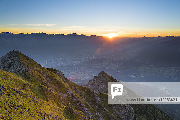 Österreich  Tirol  Stubaier Alpen  Saile bei Sonnenuntergang