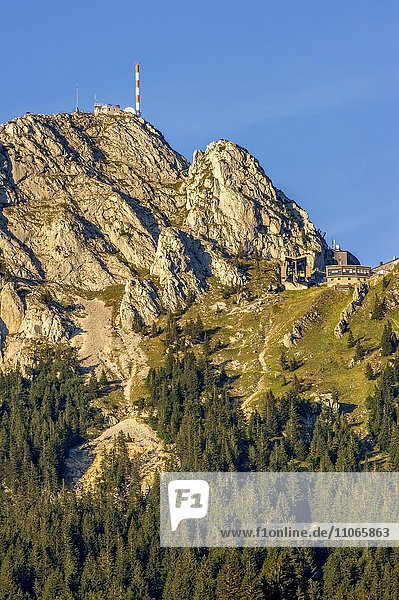 Mount Wendelstein with transmitter of Bavarian Broadcasting at the peak and mountain station of the Wendelstein gondola  Mangfall mountains  Bavarian Prealps  Upper Bavaria  Bavaria  Germany  Europe