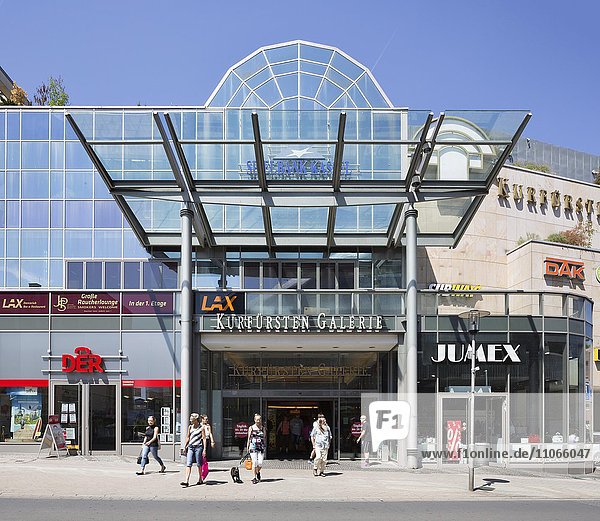 Kurfürsten-Galerie  Einkaufszentrum mit Spielbank  Gastronomie und Hotel  Kassel  Hessen  Deutschland  Europa
