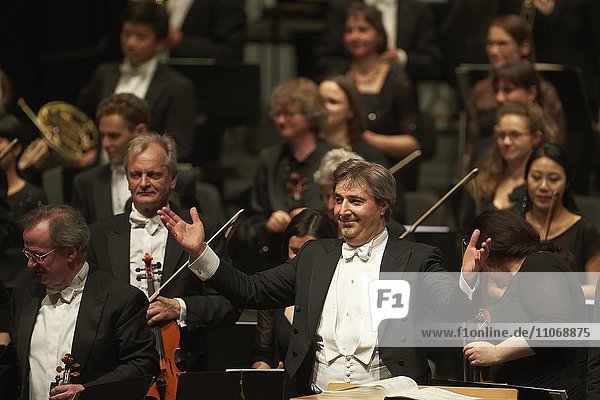 Daniel Raiskin  principal conductor of the State Orchestra Rheinische Philharmonie  Koblenz  Rhineland-Palatinate  Germany  Europe