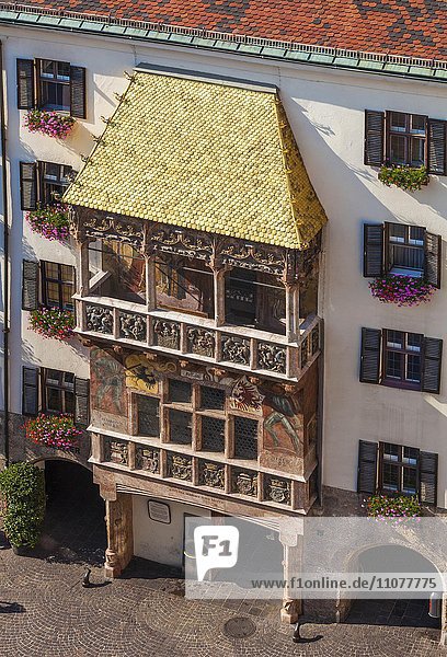 Europa Österreich Goldenes Dachl Innsbruck Tirol