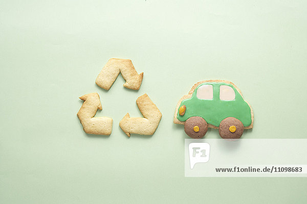 Cookies of recycling symbol and car
