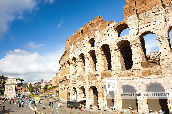Colosseum or Flavian Amphitheatre  Rome  Unesco World Heritage Site  Latium  Italy  Europe