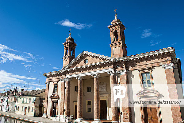 Italien  Emilia Romagna  Comacchio  Kirche San Pietro