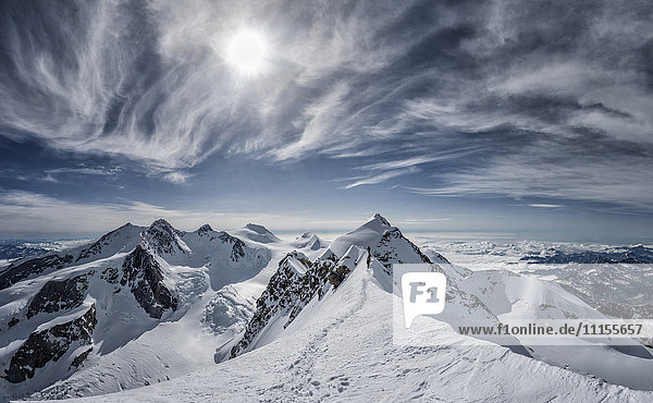 Italien  Gressoney  Alpen  Lyskamm und Mont Rosa  Bergsteiger
