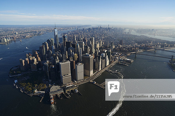 USA,  New York,  Luftaufnahme von New York City und Manhattan Island