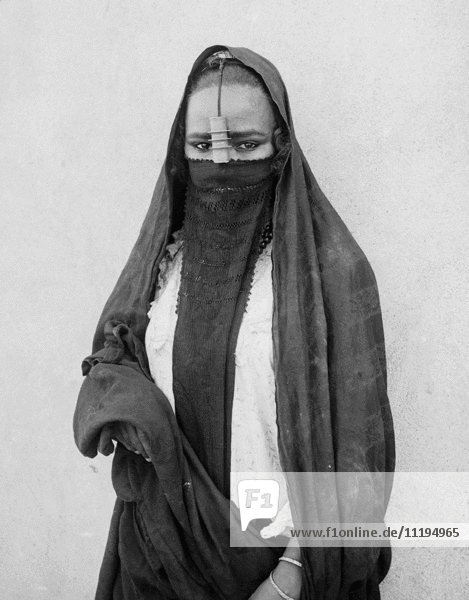 Porträt einer muslimischen Frau,  Kairo,  Ägypten,  um 1900-1920