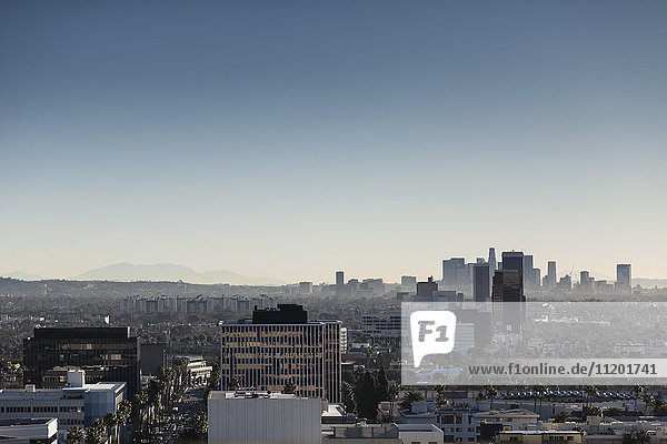 Hochwinkelansicht des Stadtbildes gegen klaren Himmel  Beverly Hills  Kalifornien  USA