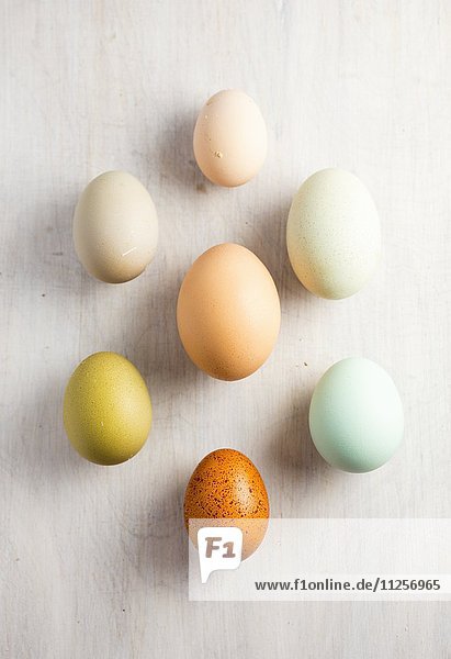 Verschiedenfarbige Eier