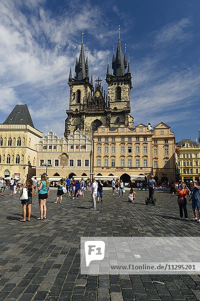 Teynkirche am Altstädter Ring  Prag  Tschechien  Europa